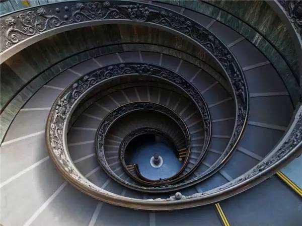 梵蒂冈楼梯