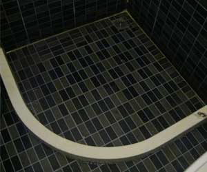 各种材质的淋浴房挡水条 你家是哪款呢？